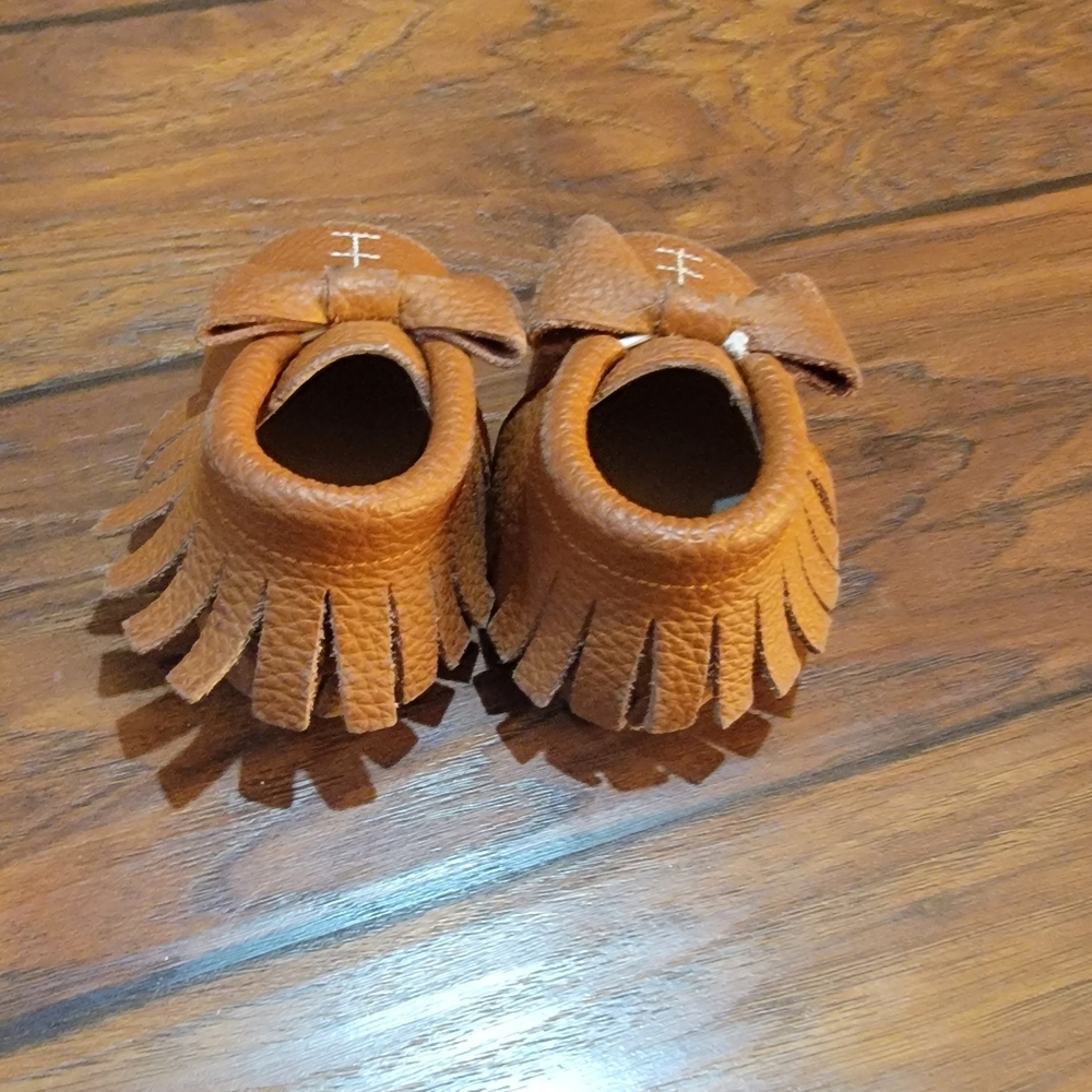 Monkey Feet - Picture 7 of 10
